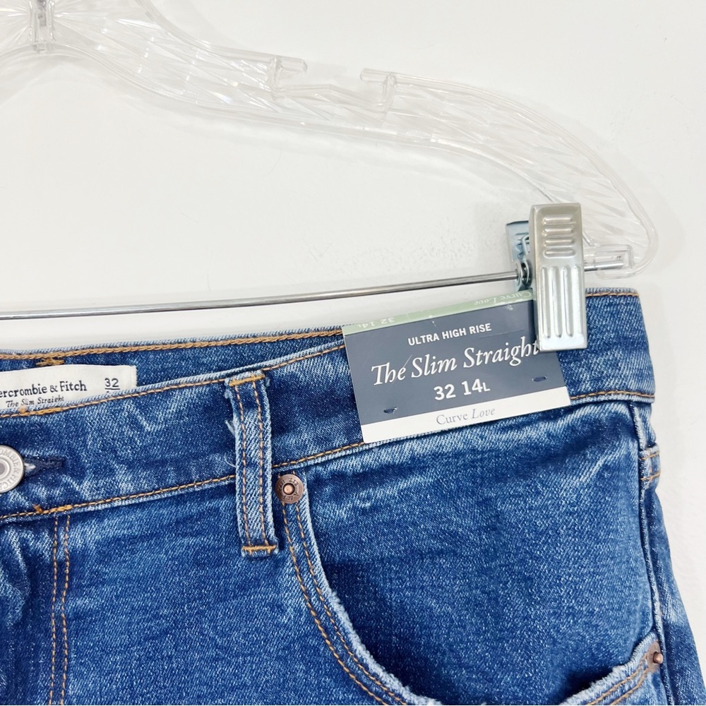 Abercrombie & Fitch The Slim Straight Ultra High Rise Jeans NWT Size 32 Long - Picture 5 of 10